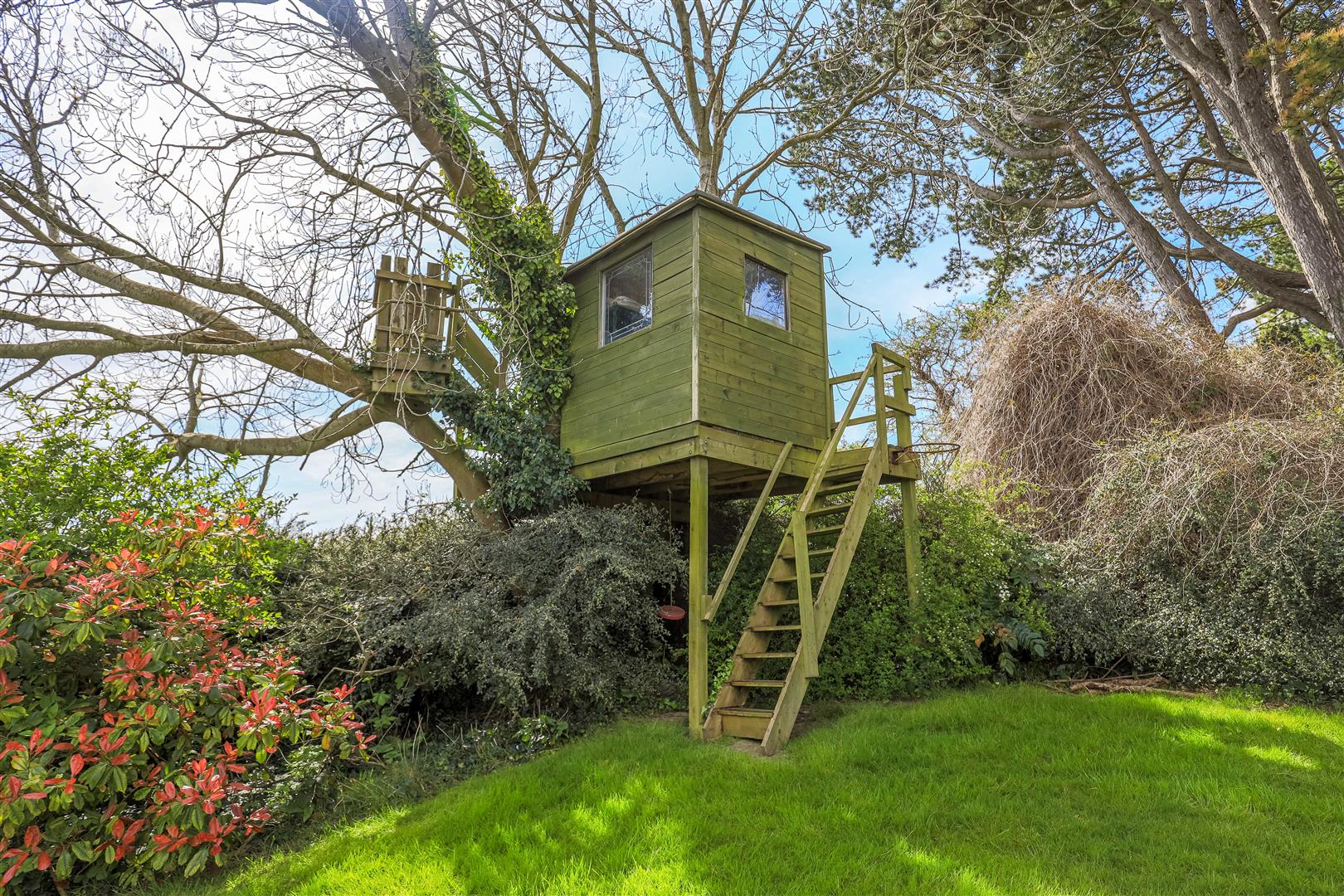 19 Chantry Rise, Penarth, Vale of Glamorgan, CF64 5RS